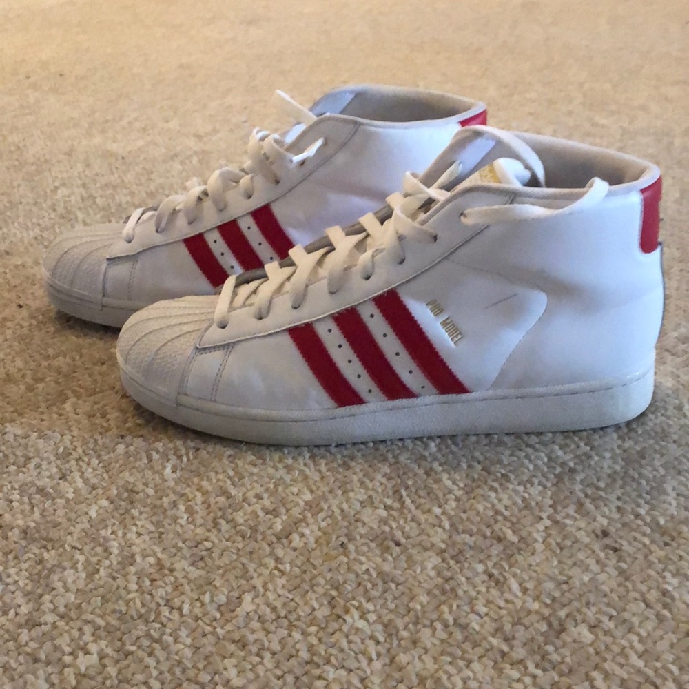 Adidas shell toe 10.5